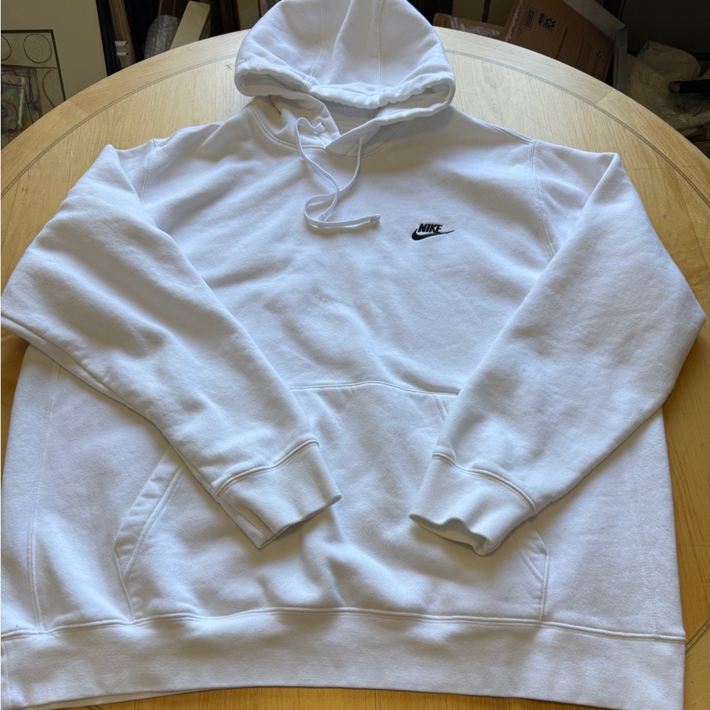 Nike White Hoodie XXL Pullover Small Swoosh Logo Sweatshirt